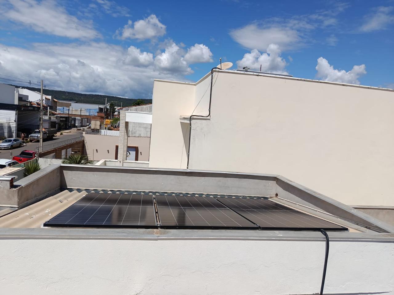 Sistema solar comercial — empresa Brasília